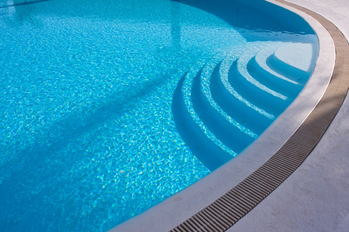 swimming-pool-sanitisation